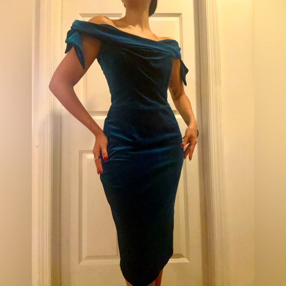 The Pretty Dress Company velvet pencil dress